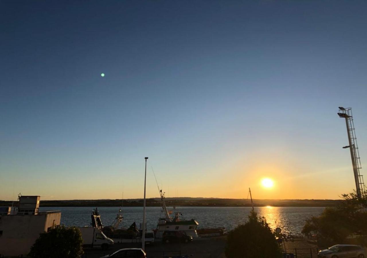 Apartamento Mirando Al Guadiana Centro Ayamonte Luaran gambar